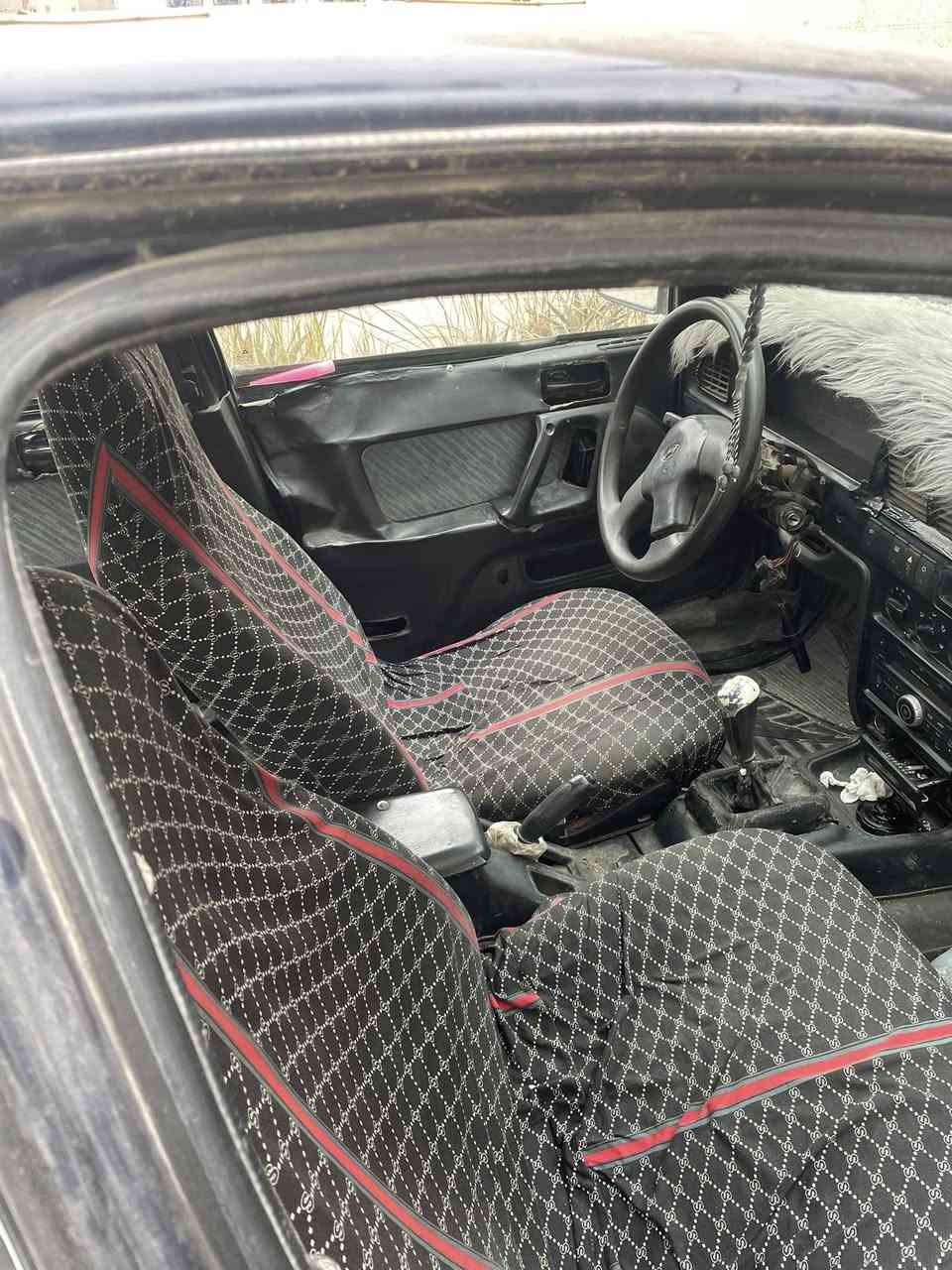 النتره عادي مفتوح رقم بغداد دولي باسمي سعر 26 
النتره اوتو مفتوح بغداد مشروع ب21
سلو عادي مفتوح باسمي دولي بغداد 21
مسيوبيشي اوتو مفتوح بغداد دولي باسمي 21
***********
