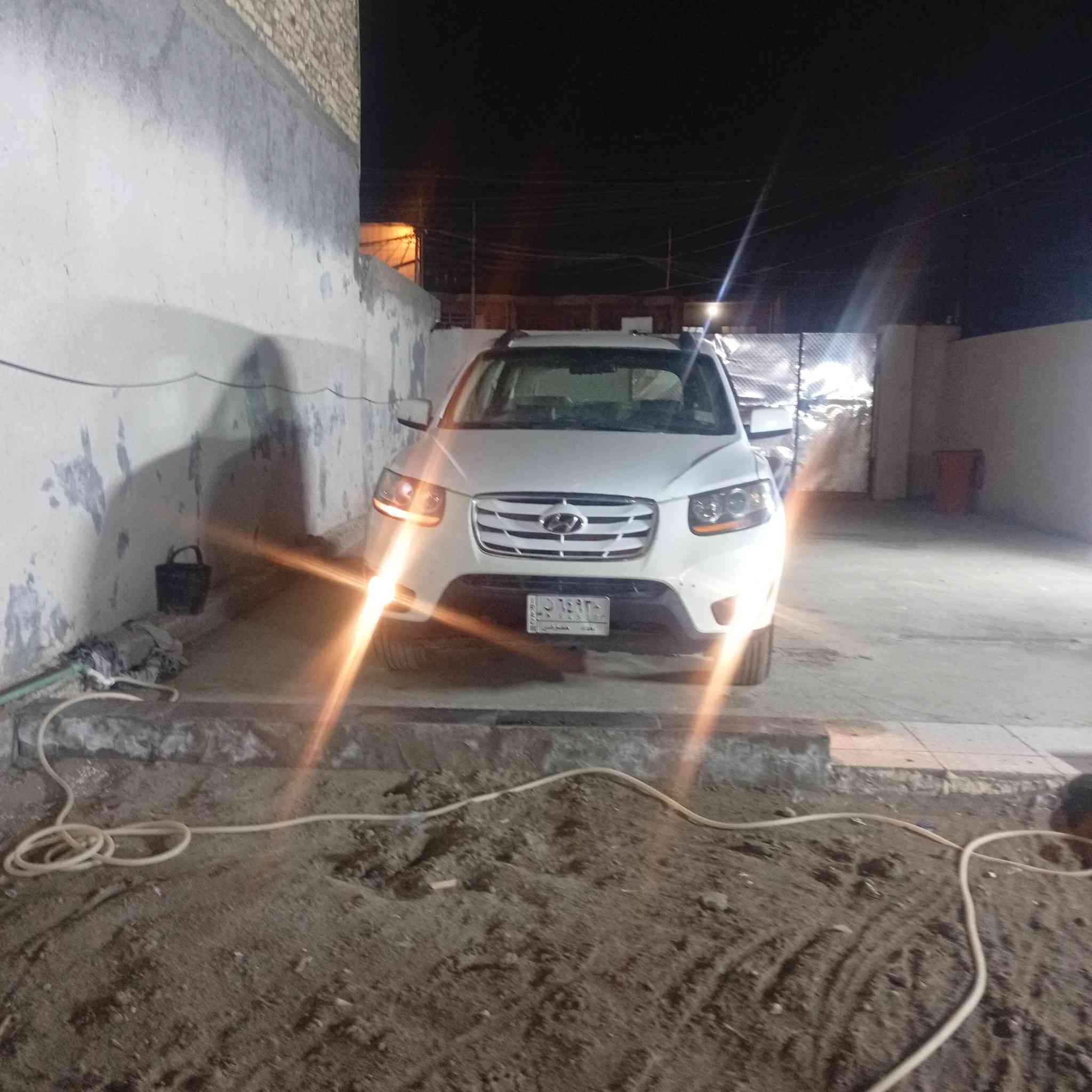 سلام عليكم سنتافيا موديل 8 امريكي حادث باب السايق والوراه جاهزه سعر115 مكاني بغداد***********
