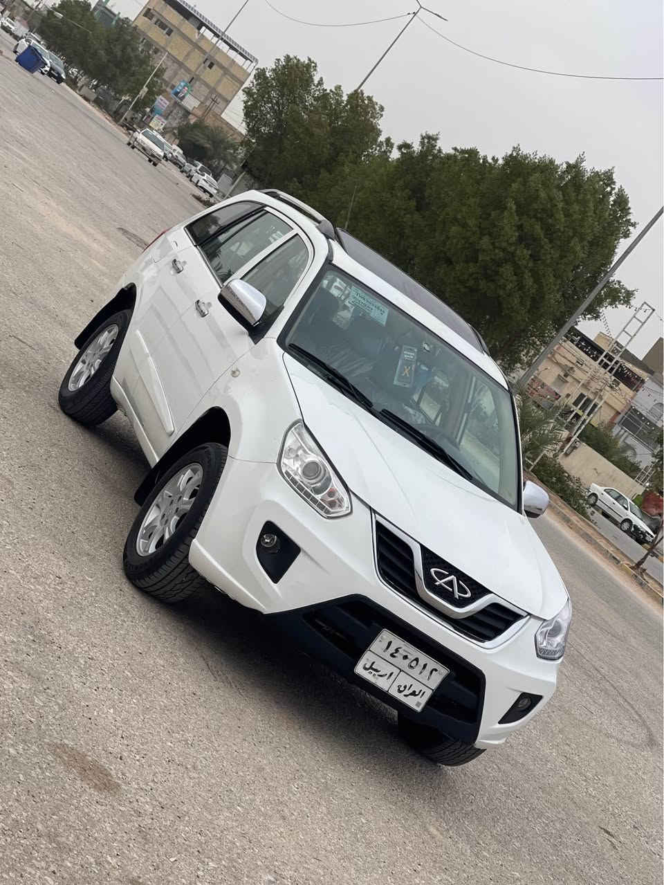 شيري تيكو 2014 كير أوتوماتيك رقم اربيل
الكير والمحرك والحداديه والتبريد والتدفئة مكفولات
تخم تاير جديد باتري جديد
بيها صبغ جاملغ امامي صوب السائق بدون دواخل
 وقبق الجنطه مبدل بلادي باقي الكشر مكفول من الضربه والصبغ والخياس 
السعر 62 بيها مجال السيارة باسم شركه وكاله مضمونه
العنوان النجف حي الزهراء هـ *********** النجف, العراق
