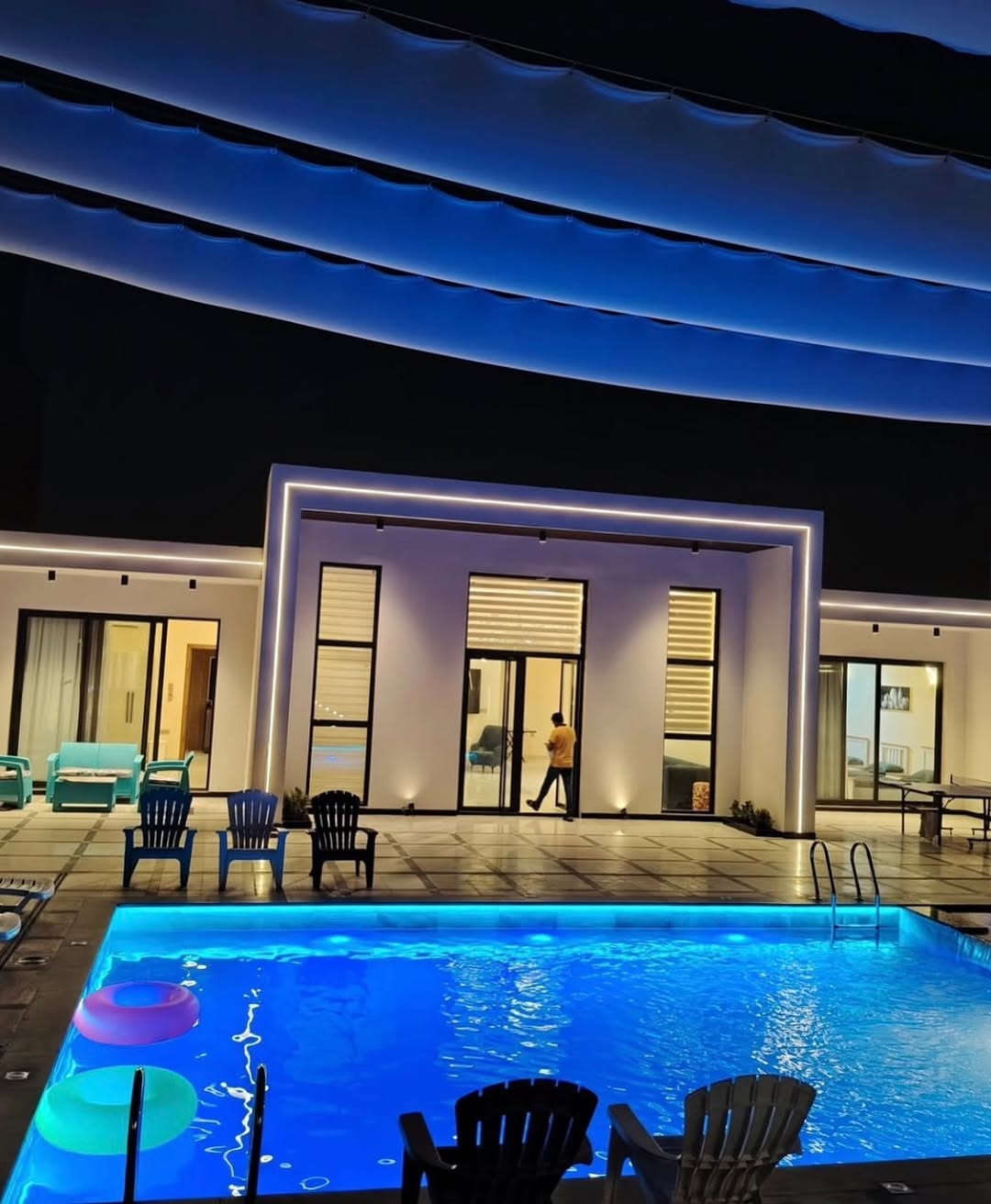 لا تضيع يومك على أماكن عادية… خله يوم VIP 🔥
مزرعة متكاملة بخصوصية تامة، مسبح نظيف، جلسات راقية وأجواء تخليك تعيش يوم مختلف 100% ✨

📅 الحجوزات محدودة وخصوصاً نهاية الأسبوع
🔥 الإقبال عالي — احجزها قبل لا تفوتك الفرصة

سواء ويا الأهل أو الأصدقاء… هنا المكان اللي يصنع الذكريات 🌿

💰 أسعار خاصة لفترة محدودة
📩 للحجز السريع راسلنا خاص الآن 
***********
