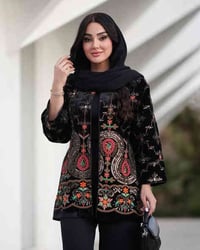 من رخصة الادمن 🩷🩷  جاكيتات قديفة هندي خامة ممتازة نقشات التطريز شغل أي...