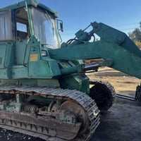 شفل زنجیر کوماتسوو یابانی للبیع مودیل ٢٠٠١ کامل جاهز  بدوون رقم محرک و...