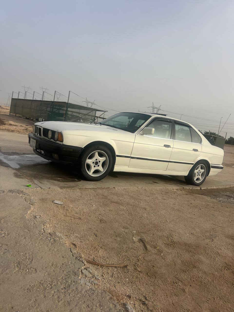 السلام عليكم مراوس شعندك نزل تريد تحويل او وكاله مكينه بلاد 25كير عادي سياره جاهزه حداديه من الطول لطول طوبه تبريد تخم تاير كهربايت كله شغاله ***********
