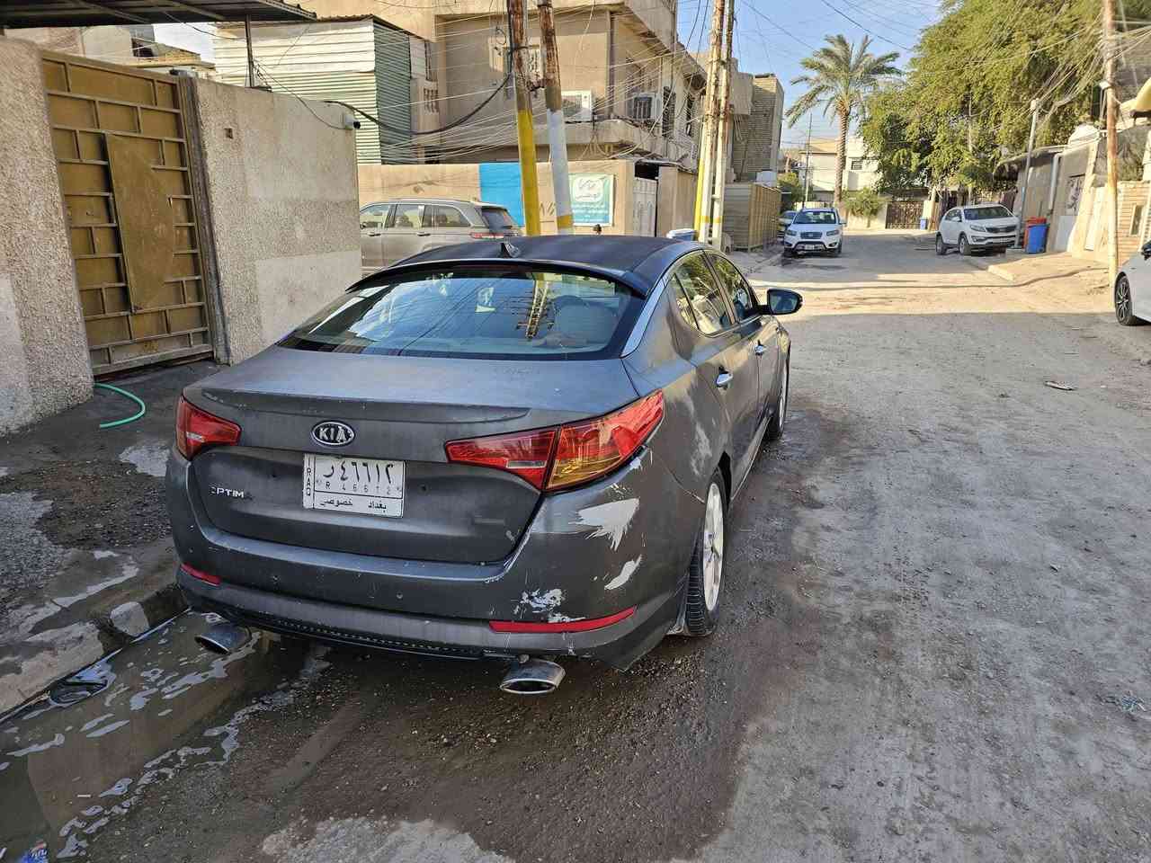 🚗 كيا أوبتيما 2011 للبيع - السيارة "نصبة" وجاهزة
يا الله، للبيع كيا أوبتيما موديل 2011، سيارة مال بيت ونظيفة جداً بأسمي تحويل ثاني يوم. 
🔍 المواصفات:
 * الكير: عادي (نشط جداً).
 * المسافة المقطوعة: 100+ ألف ميل.
 * البودي: بيها جراد (صبغ الشركة) وبدون حوادث قوية.
 * التبريد: ثلج ما شاء الله ❄️.
 * الإضافات: كاميرا خلفية + إشارات بالمرايا.
💰 السعر:
8,000 دولار (80 ورقة)
وبي مجال قليل للطيبين والشراي المباشر.
📍 المكان: [بغداد حي العامل مجاور مسبح الرافدين]
📞 للاتصال: [***********] واتساب متوفر
> ملاحظة: السيارة جاهزة من كلشي، تنگر سلف وتوكل بالله. Colombo, Sri Lanka
