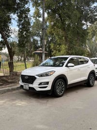 توسان ٢٠١٩ • ٢٤٠٠ سي سي • كاميرا دوارة