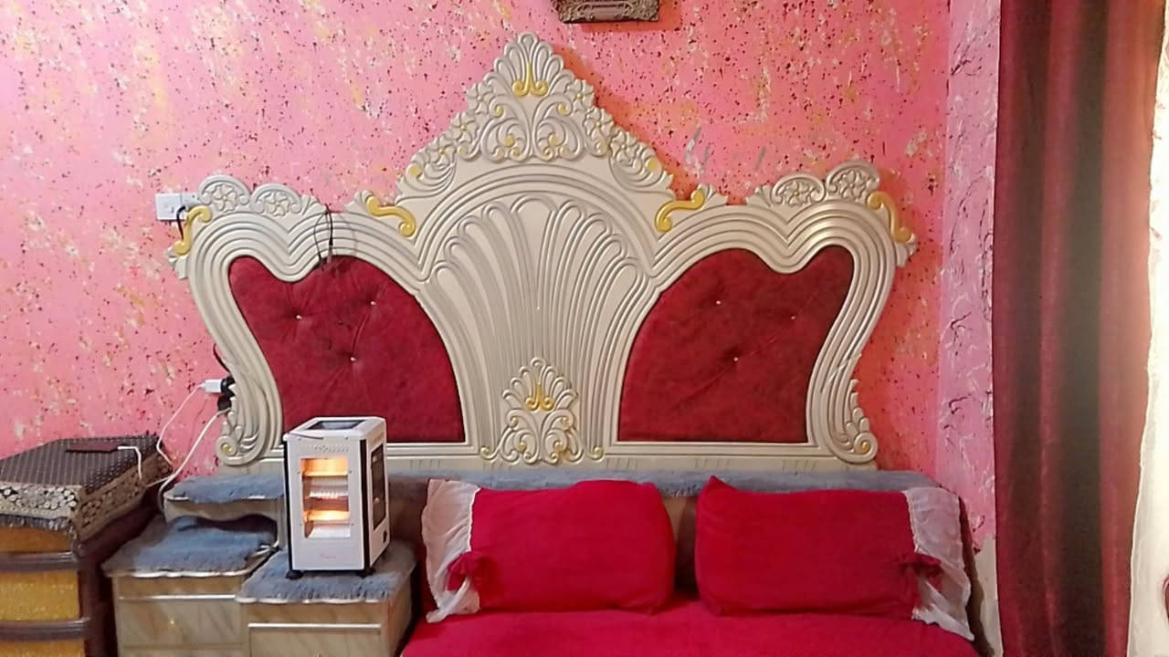 السلام عليكم غرفه اخشاب للبيع 
خشبها الصاج مستخدمه شيء غليل 
نظافتها 100% 
وياها دوشه مال امراه 
ودوشه مال شربايه 
السعر 900 
والشراي هذا رقم التلفون
***********
