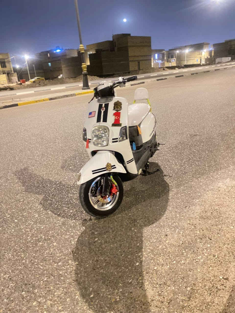 اسلام عليكم بوليسي للبيع الدراجة نضيفة ما نقصهة اي شي بلادية ختم واحد مكينة حلوة ناعمة ما مفتوحه السعر مليون وبيهة مجال قليل حك الجية العنوان البصرة ياسين اخريبط ***********
