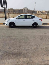 نيسان سني هندي بليتة الزركة موديل 23 ماشية 60 الف رقم اربيل الجديد الس...