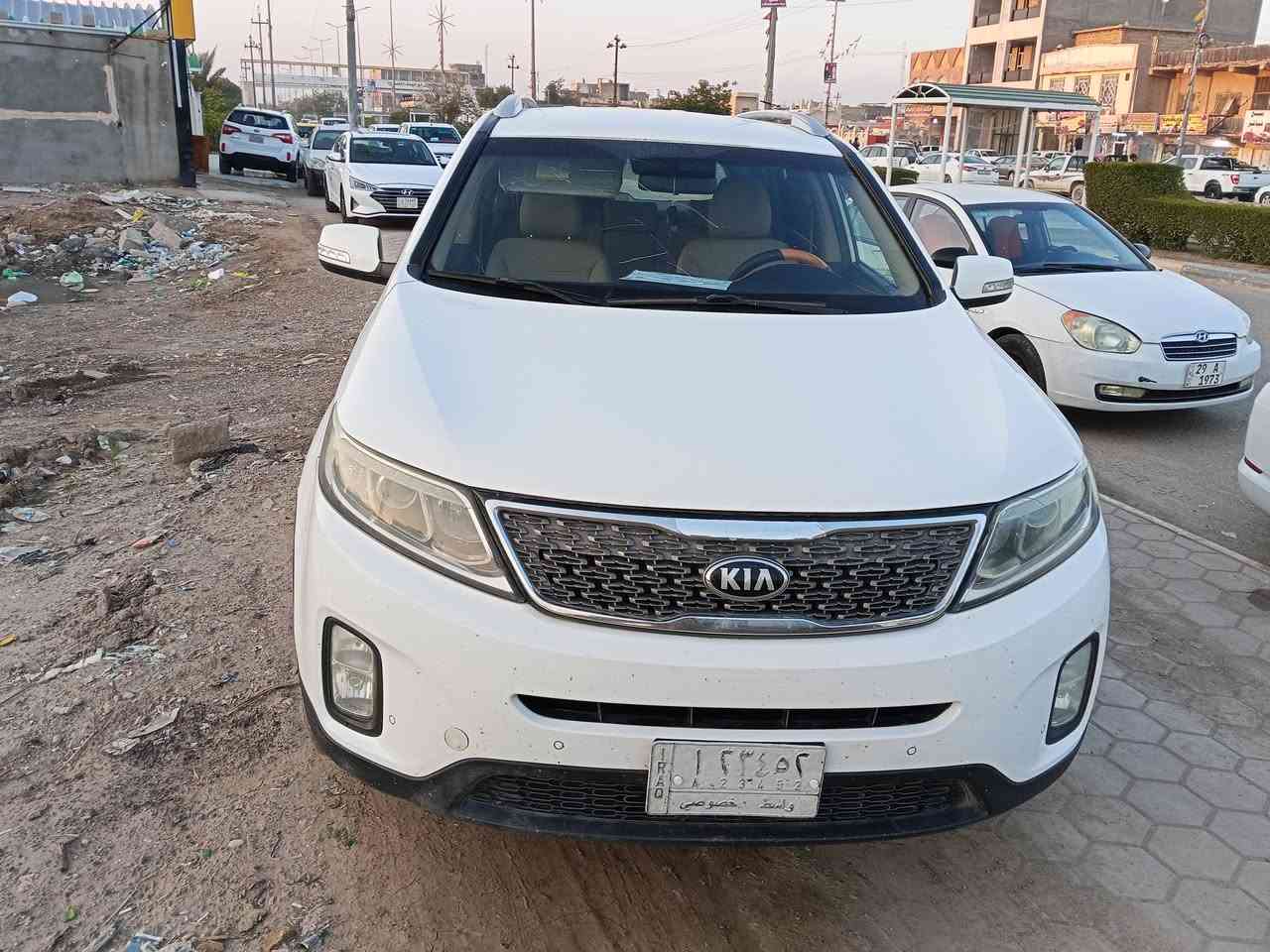 يالله/سورنتو خليجي موديل 2014  ٧راكب ٣قطع تبريد رقم واسط شرط التحويل محرك 2400 داخل صاج برده خلفيه حساس خلفي لد أمامي كامره أواكس بلاتوث شاحن تليفون سيدي بلاجكتور كير ومحرك مكفولات كهربائيات كله شغاله تخم تاير جديد صدر جديد سياره جاهزة على 24 حبايه مابيه أي نقص هس توني مسويله أدامه كامله فيت بم نوزلات بلكات كله جديد تفاصيل أكثر أتصل *********** واتساب *********** العنوان واسط قضاء النعمانيه السعر  162 وبيه مجال حق الجيه أخوان الله يرحم والديه ألي يشوف السعر غالي أو مايناسبه يعبر المنشور أو يعلق بكلمه طيبه مثل أخلاقه الطيبه والرزق على الله (سونار مرفق ب المنشور)
