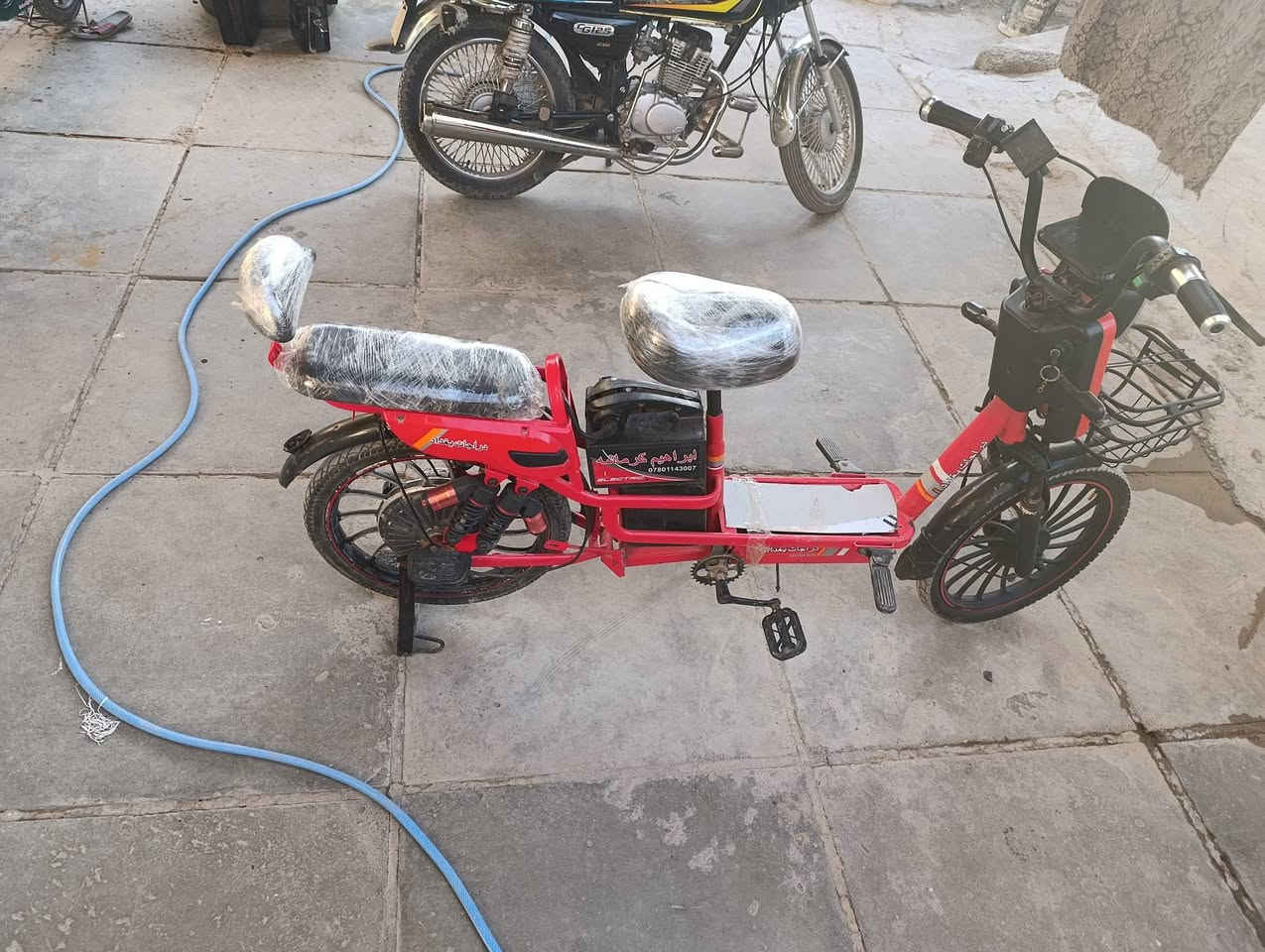 السلام عليكم ورحمة الله وبركاته دراجات شحن للبيع موديل 23 بطاريات فول مواصفات كهربائيات كلهة شغالة السعر 200وبيهة مجال قليل  المكان ديالى بعقوبةبهرز اي استفسار على هذا الرقم ***********
