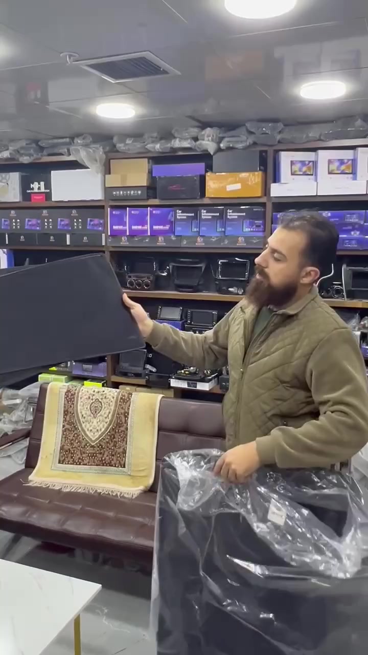 سلام عليكم ورحمه الله 
برخصه الادمن المحترم  منشور خاص باصحاب السيارت 
توفرت بردات تعتيم 90٪ لكل انواع السيارات


**إذا كنت صاحب هذا الإعلان وتريد حذفه لأي سبب، رجاءا أرسل رسالة إلى الدعم الفني**