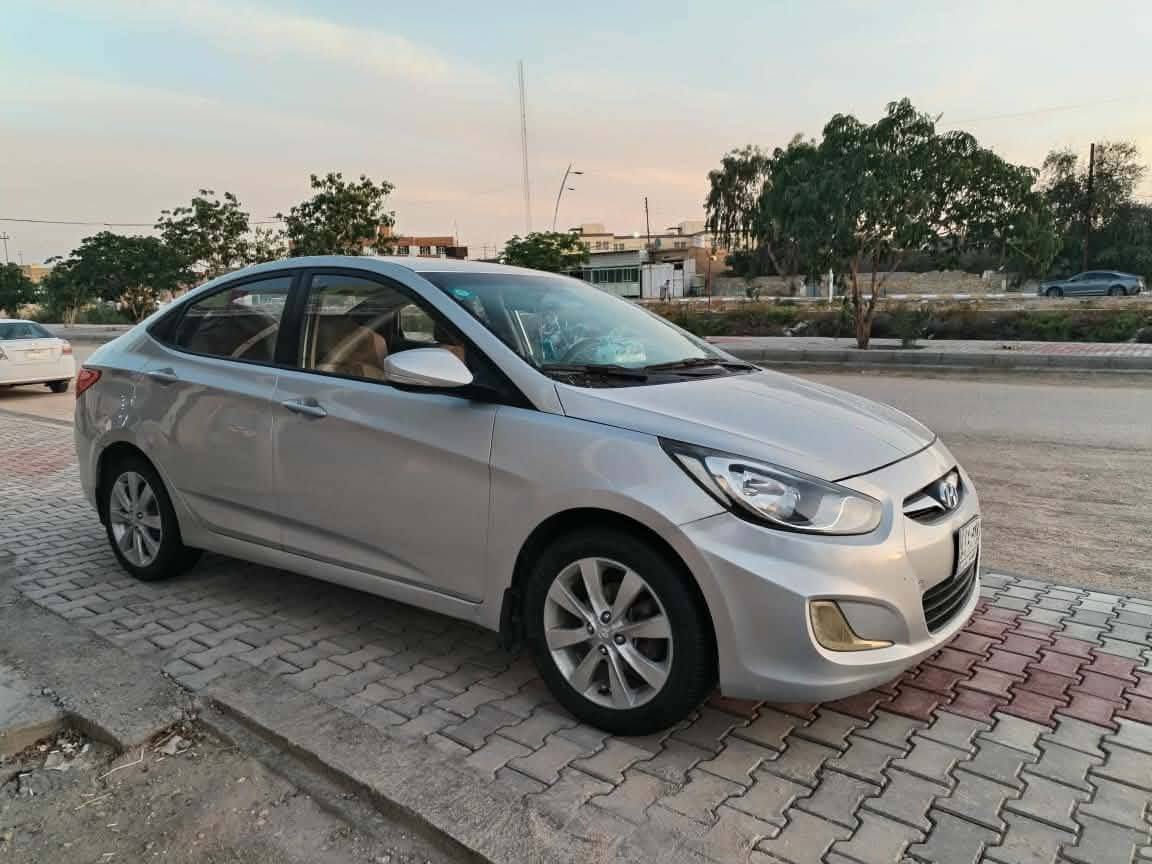 اكسنت ١٤٠ مديل ١٥ ٨٨ بيه مجال نجف مشخاب صبغ قطتين بدون ضرب نجف مشخاب ***********
