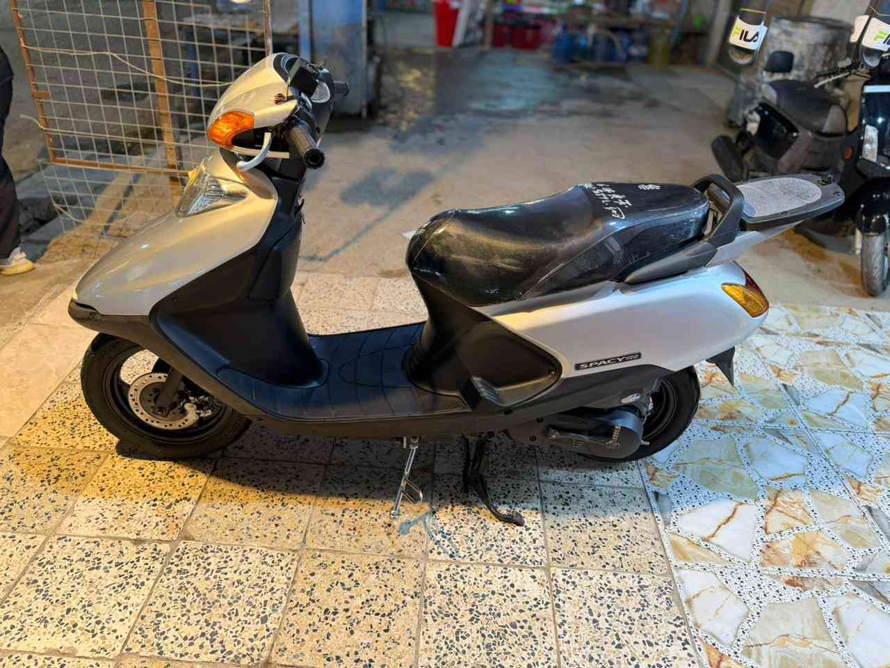 السلام عليكم دراجه سبيسي ياباني يدات تدفأه للاستفسار *********** خاص مغلق مكلف بل نشر
