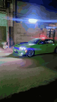 السلام عليكم شباب زوج ويلد مكفولات للبيع بدون تايرات ٢٥٠ قفل حجم ٢٠ الشراي يتصل فدراليه جديده بيهة هواي حركات ٧٥ قفل  العنوان بغداد البلديات ***********
