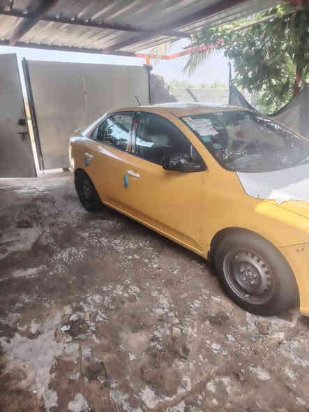 السلام عليكم كيا فورتي موديل 2013 وارد امريكي حادثة جاملغ الأيمن بدون داخل رقم بغداد بسمي مصفرة الهيئة والغرامات مكينة 2000 مكفوله مكينه وكير وتبريد شغال سيارة جاهزة منظومة غاز سيارة نضيفه سعر 90 $وبية مجال *********** و***********
