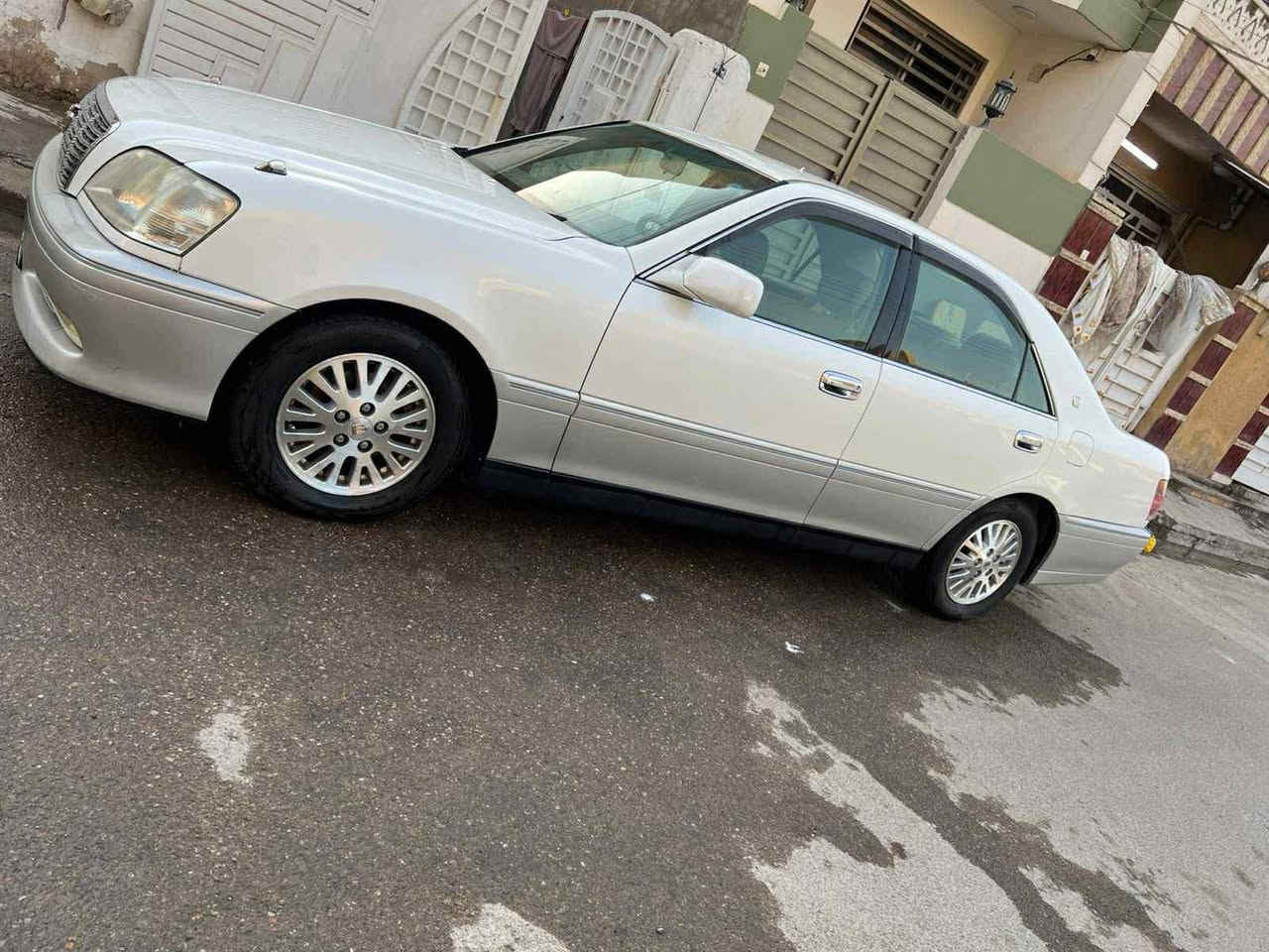 السلام عليكم ملكه كلك للبيع  فول السياره كصة قمارة
أربع دكم محرك ديفور الكبير برده خلفيه ثلاجه تبريد

قطعتين تحكم ستيرن تحكم كشنات كهربائية عداد

أوتوماتيك السعر ٤٦ وبيها مجال حك الجيه

*********** استفسار اتصل عل رقم

صلاح الدين بلد
