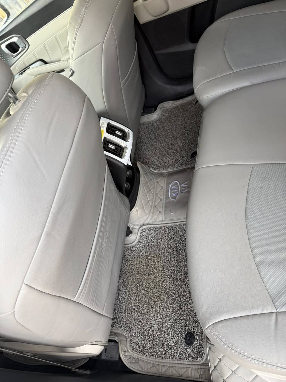 سورنتوا موديل 23 سياره جديده جدا لزكات شركه بيه
رقم بغداد  بأسمي 

تحويل مباشر

مكفولة كفالة عامة من كلشي

المواصفات المعروفة

كشنات كهرباء امامي وخلفي 

اريل 

بصمة

ام ضمان دوليه  

صندوق كهرباء 

 6 سلندر 

كراسي كهرباء 

وبقية المواصفات المعروفة 

ماشية //22  

السعر // 302 وبيها مجال

مكاني نجف الأشرف 

***********
