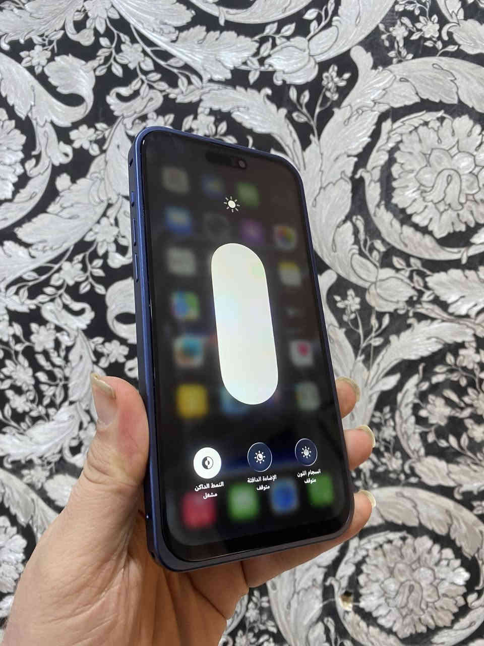 ايفون 15 برو ماكس مبدل شاشة محور ايفون 17 
ذاكرة 256

البطارية 98

نموذج M نسخة الشرق الأوسط ملاحظة جهاز بعده بضمان أبل سعر 625    اتصال *********** خاص مغلق
