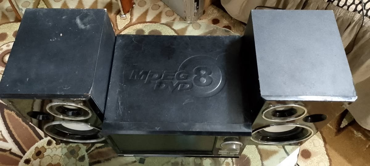 للبيع شغال خلي سعر وبل عافيه عليك يوجد توصيل


**إذا كنت صاحب هذا الإعلان وتريد حذفه لأي سبب، رجاءا أرسل رسالة إلى الدعم الفني**