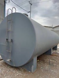 للبيع خزانات ٥٤الف لتر ٠٧٧٤٧٨٢٦٠٩٥