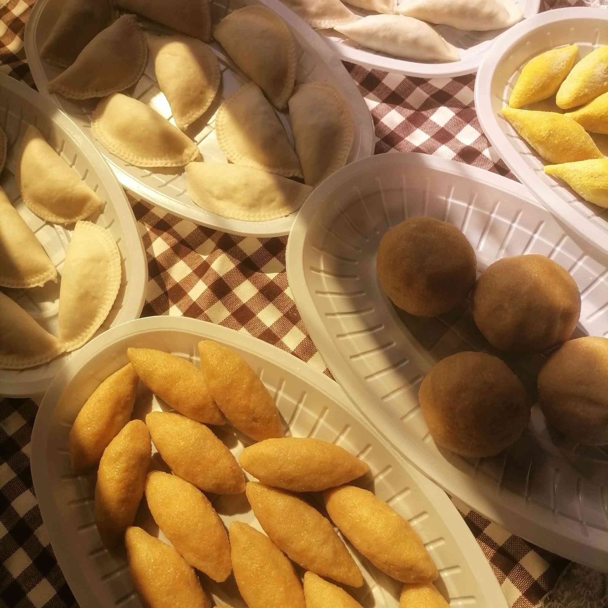 مساء الخير من رخصة الادمن 💐
مطبخ عراقي متكامل بأسعار مناسبة وضمان الجوده
تتوفر خدمة توصيل داخل السليمانية فقط للحجز والاستفسار واتساب أو على هذا الرقم ***********
