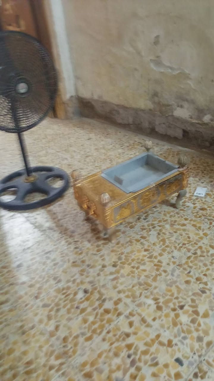 منقله مطيف العمل القهوه تعمل على الفحم للبيع 
مكني في سبع البور ***********على الوتساب
