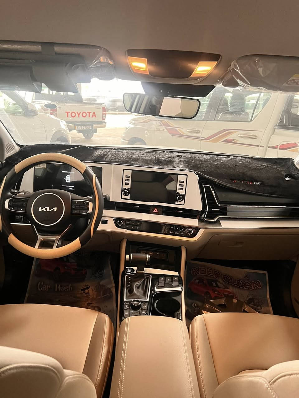 السلام عليكم 
كيا سبورتج موديل 2025 خليجي أستلام شركة ضمان 5 سنوات أو 50 الف كيلو بالأضافة الى تبديلات دهن عدد 2 مجاني 

السيارة ماشية 4000 بعدها بحالة الوكالة كفالة عامة حتى من الشخط
رقم بغداد الدولي بأسمي تحويل ثاني يوم 
المواصفات :-

حساسات خلفية أمامية 

لايت زينون + LED

كشافات 

رادار

بك لايت LED

ويل كب 

صندوق كهرباء
 
تدفئة مقاعد 

اريل نفكيتر 

مفتاح التشغيل بصمة (بصمتين موجودة)

دشبول شاشة + CarPlay 

كاميرا دوارة 

مثبت السرعة Cruise

المودات والأوامر الصوتية

أوضاع القيادة  Drive Mode

فحص أنظمة السيارة 

مقود جلد حياكة 

شفتات مقود

قطعتين تبريد

هاند بريك كهرباء 

ا ABS 

ا Auto Hold   أوتو هولد

نظام مانع أنزلاق 

نظام نزول المنحدرات 

اشارة في المرايا الجانبية

مخرج منفذ الطاقة

ا  Bluetooth 

شاحن هاتف Wireless 
 
السعر 237 بيها مجال قليل

العنوان :- ديالى / الخالص / جديدة الشط 

رقم الهاتف :- ***********

ملاحظة :- بيع فقط بدون مراوس
