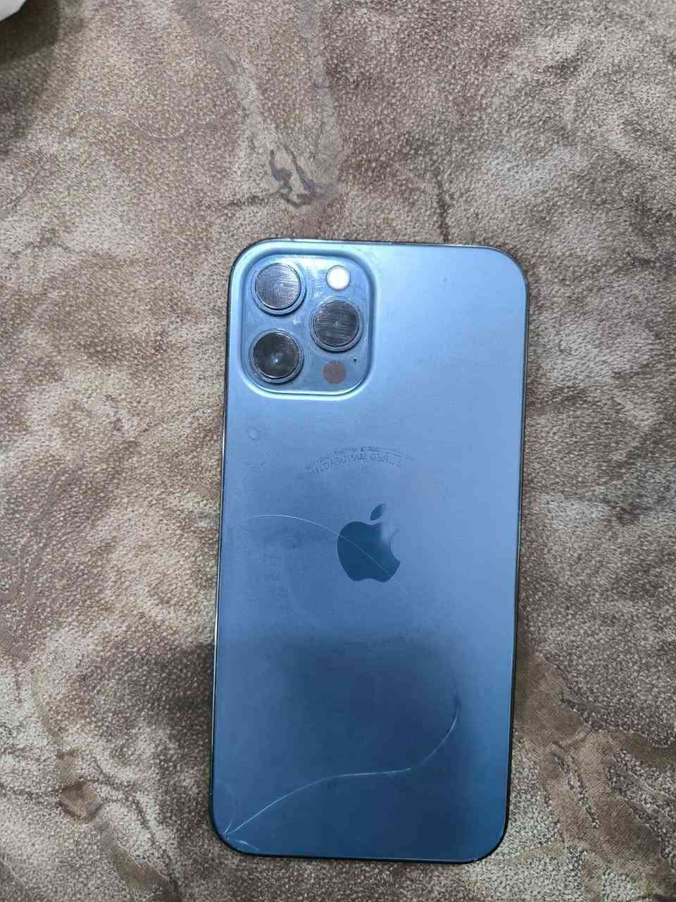 للبيع ايفون12pro max
بطاريه79 الجهاز بلادي ممفتوح  فقط فطر بالضهر  مكفول من كلشي الجهاز نضيف 
الجهاز شرق اوسط السعر450
***********
