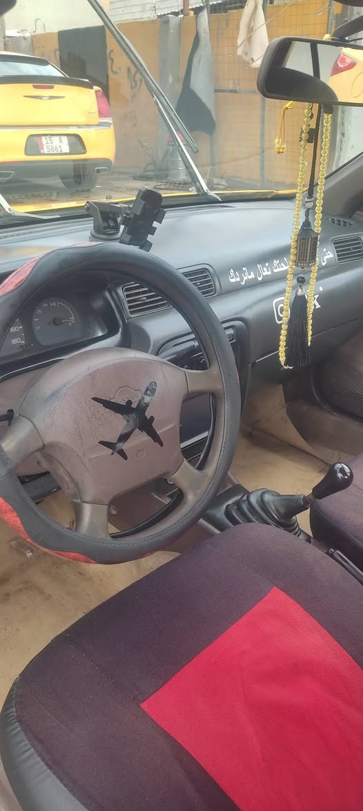 نيسان سني موديل 95  تبريد ثلج دفتر بانزين نقابه وغرامات مصفر شاشه صدر فول نشاط بوجهك لشارع ماتصرف عليها ربع كلشي جاهز ***********
