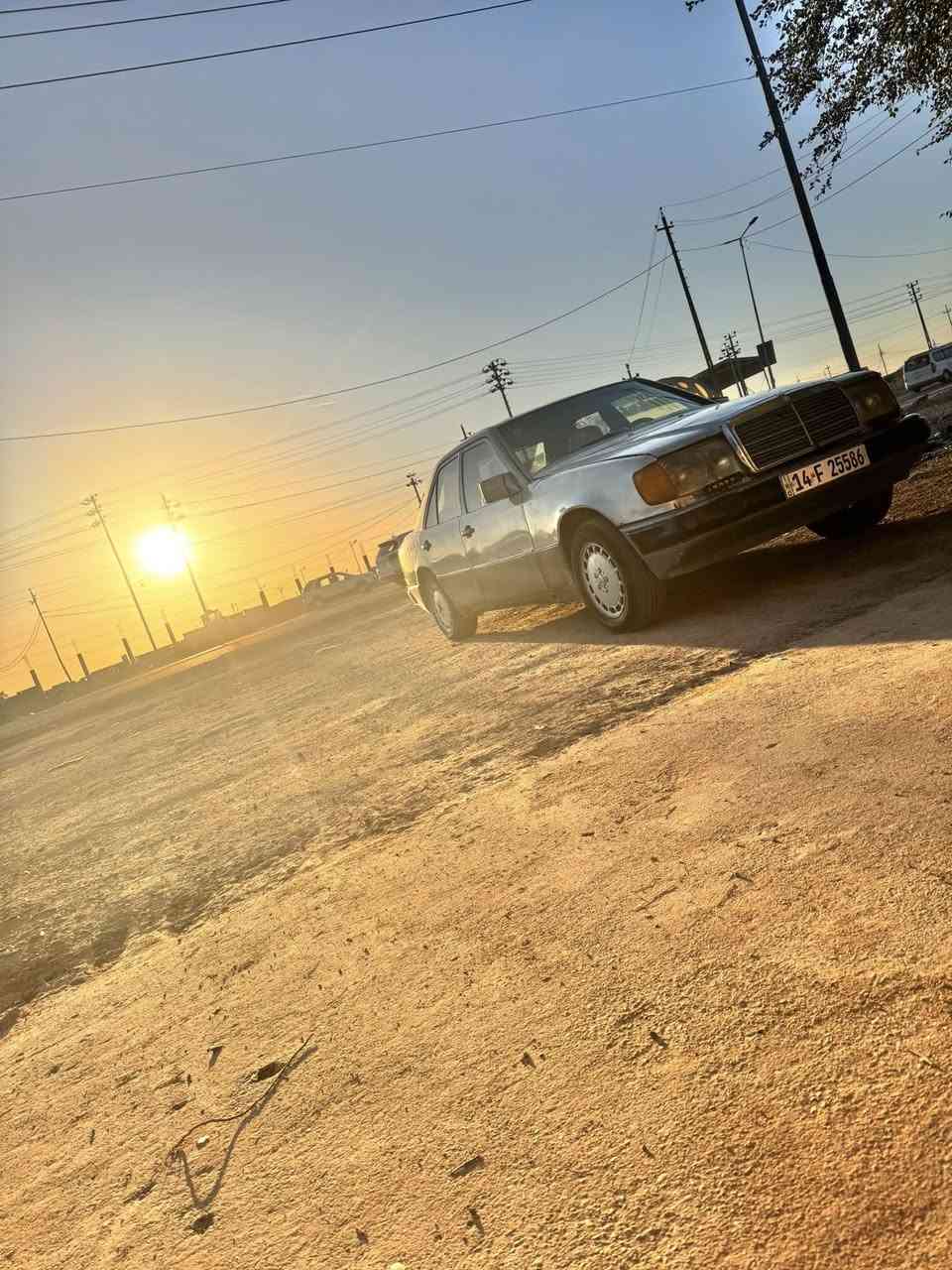 مرحبا مارسدس دب لبيع او مراوس محرك فيفيتي كافله هوه لكير حداده جديده.  تخم تاير كهربايت شقاله رقم نكليزي تحويل مباشر سياره جاهزه حجي مكاني بصرة الهارثه سعره 35 بيه مجال رقم تلفون ***********
