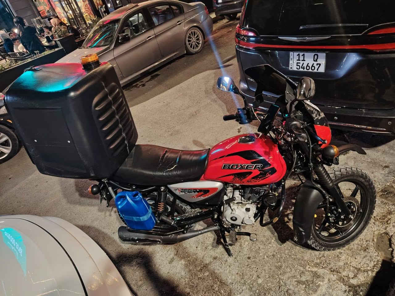 بوكسر مديل 2023 نزلته بل 2024 زيرو زيرو  ماشيه بس 22 الف زيرو بمعنه كلمه جانت مضمومه وريد ابيع حيلل محتاج امنت الله سعر 2800 وبيه مجال شي قليل حك جيه
‏‪***********‬‏ مكاني بغداد اليرموك شرط بسمي تحويل ثاني يوم
