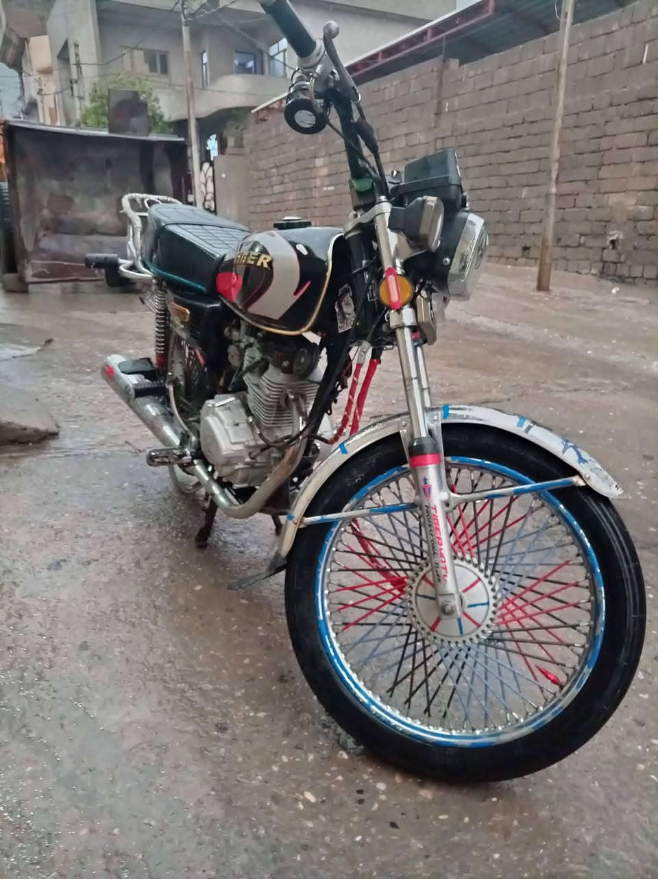 ماطور للبيع سعره 600 وبي مجال وشرط مامفتوح اتصل ع رقم👈🏼👈🏼***********
