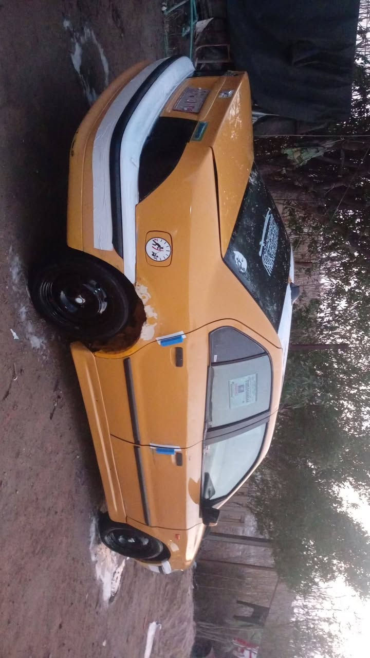 سلام عليكم سمد البيع موديل 2011سياره ماشالله حلوه مكينه وكير مكفولات  تخم تاير جوه قرفته كلش حلوه سياره مال جناي  سعر 17الشراي يتصل ***********مكاني البصره ابو الخصيب
