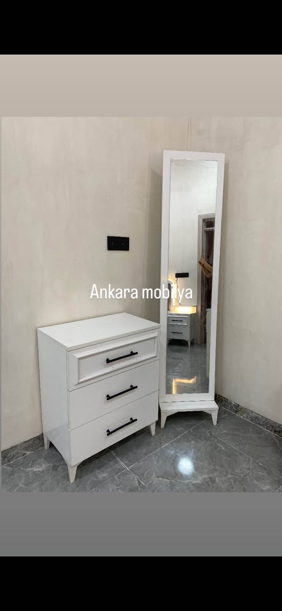 معمل نجاره و الامنيوم أنقرة 
لصناعه أنواع كونترات الامنيوم أو خشب بنواعيه وغرف نوم حسب طلب شغل درجه اولى بضمان خمس سنوات 

☑️متر كونتر الامنيوم تركي ملكي فقط 125 الف 
☑️متر كونتر خشب110دولار عرض خاص 
‏☑️‎‏متر كاونتر بالون بريس سعرها135 دولار
‏‎‏☑️سعر متر مرمر تركي درجة أولى 65 دولار 
شغل حسب طلب يعني تفصال درجه اولى

 
أسعار خيالي وشغل تفصال حسب طلب بضمان خمس سنوات كول هاذا 

معه كل كونتر هدايه الي انته تختاره
‏İ1 ميز طعام
2ساحبه مرشحه
3طباغ منضدي 
4متر مرمر
عنوان كركوك 
شارع حسابات جانب مطعم بآب حسابات معرض ومعمل أنقره
 *********** ‏‎☎️ أسطة يوسف 
نشتغل جميع محفضات دزلي عنوان ورقم تلفون نجيكم عل قياس كركوك, العراق
