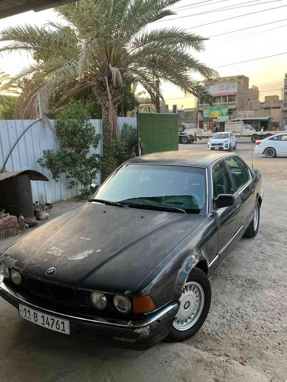 السلام عليكم للبيع بي ام ٧٣٥ بغداد انكليزي جاهزه محرك كير تبريد تايرات حداديه مابيها اي ظربه قويه عوزه صبغ السعر ٣٥ وبيها مجال مكاني بغداد الشعلة ***********
