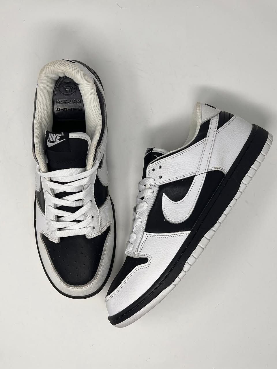 Nike dunk low
باله فيتنامي غير مستعمل قياس 46(30.5سم)، قطعه ستاندرد وتنلبس ويا كلشي، السعر 35 الف دينار، 
ادخل انستا شوف القطع المتوفره خاص
https://www.instagram.com/hermes.storex?igsh=MTQwdWQ4OTZ1YmxoMg%3D%3D&utm_source=qr


**إذا كنت صاحب هذا الإعلان وتريد حذفه لأي سبب، رجاءا أرسل رسالة إلى الدعم الفني**