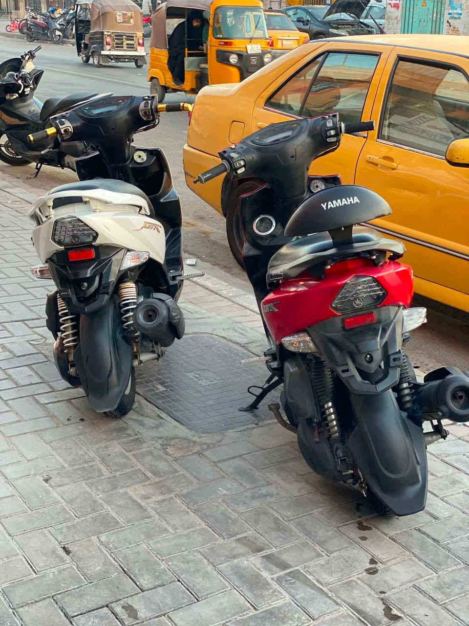 سلام عليكم للبيع جيتي آر حديث دراجه نضيفة صارلي شهر من منزلهة من رمبة دراجه اي نقص مابيهة مكفولة كفالة عامة السعر 1150 وبيهة مجال حك لجية مكاني بغداد الغزاليه  ***********
