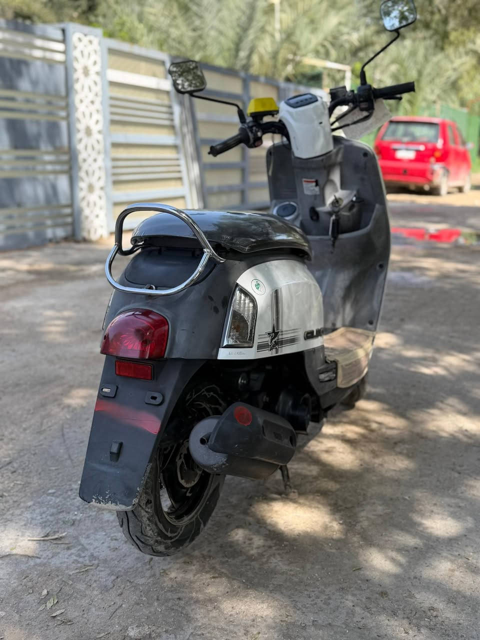 السلام عليكم دراجه بوليس نوزل قبل سبوعين نازله رمبه وانطيك بيه ضمان من الكفر الى المكينه اي شي بيهه مرجوعه الدراجه تخاذه تفحصه وين متريد ماشيه ٣٠ الدراجه كلشي بيه بلادي الرقم ***********  لاستفستار مفتوح واستاب
