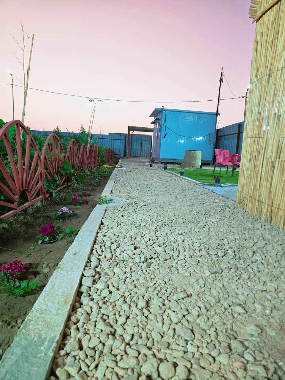 مزرعه للبيع المساحه 500مترسند 25 مداور بأسم المشتري جاهزه عنوان تقاطع الفرات سياحي السنيه نزله السكه مجمع توحيد العفلوكي الاول خلف منتجع الروشه كافه الخدمات متوفره [ *********** ] [***********]
