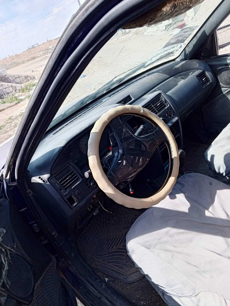 للبيع فورد بدون ،
محرك نضيف بيه شويه تنقيص،
كير شرط باتري جديد كهربائيات كلهه شغاله ،
باور سترين شغال هورن شغال لايت شغال ماسحات شغاله جام شغال،
السياره سعرهه 900 الف فقط المكان تكريت الديوم،
‏‪***********‬‏
نقص إذن مال محرك تعبانه ،
وسلامتكم ،،
