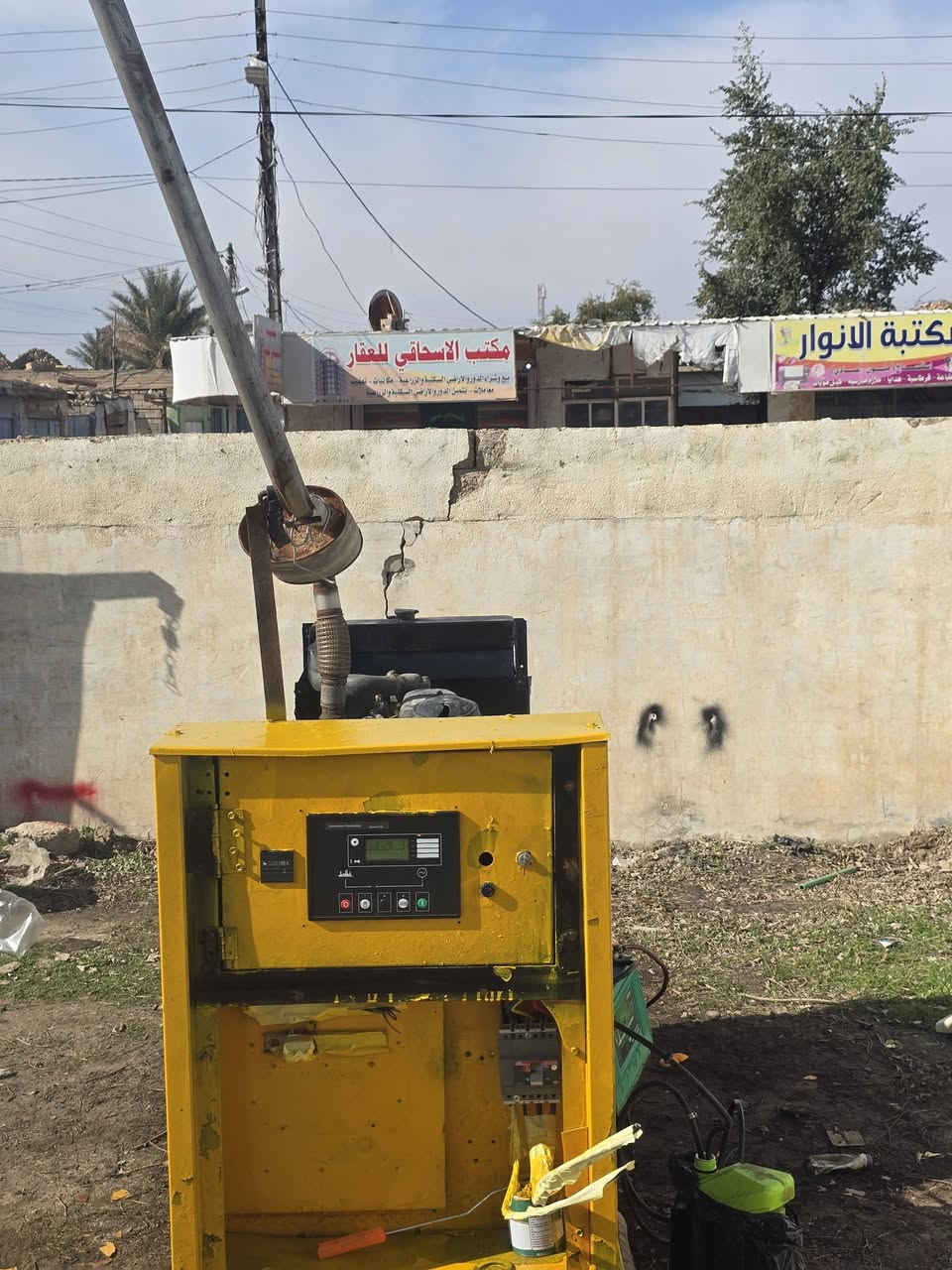 السلام عليكم، مولد بيركنز 30 KVA  تشغيل ذاتي وإطفاء ذاتي، مع شاشة أعطال وبطارية ماليزية وصالنصة كاتمة للصوت. لا يوجد أي نقص أو تبخير مع راس توليد انكليزي ابو الكرت . المكان: قضاء بلد، الإسحاقي.للاستفسار ***********
