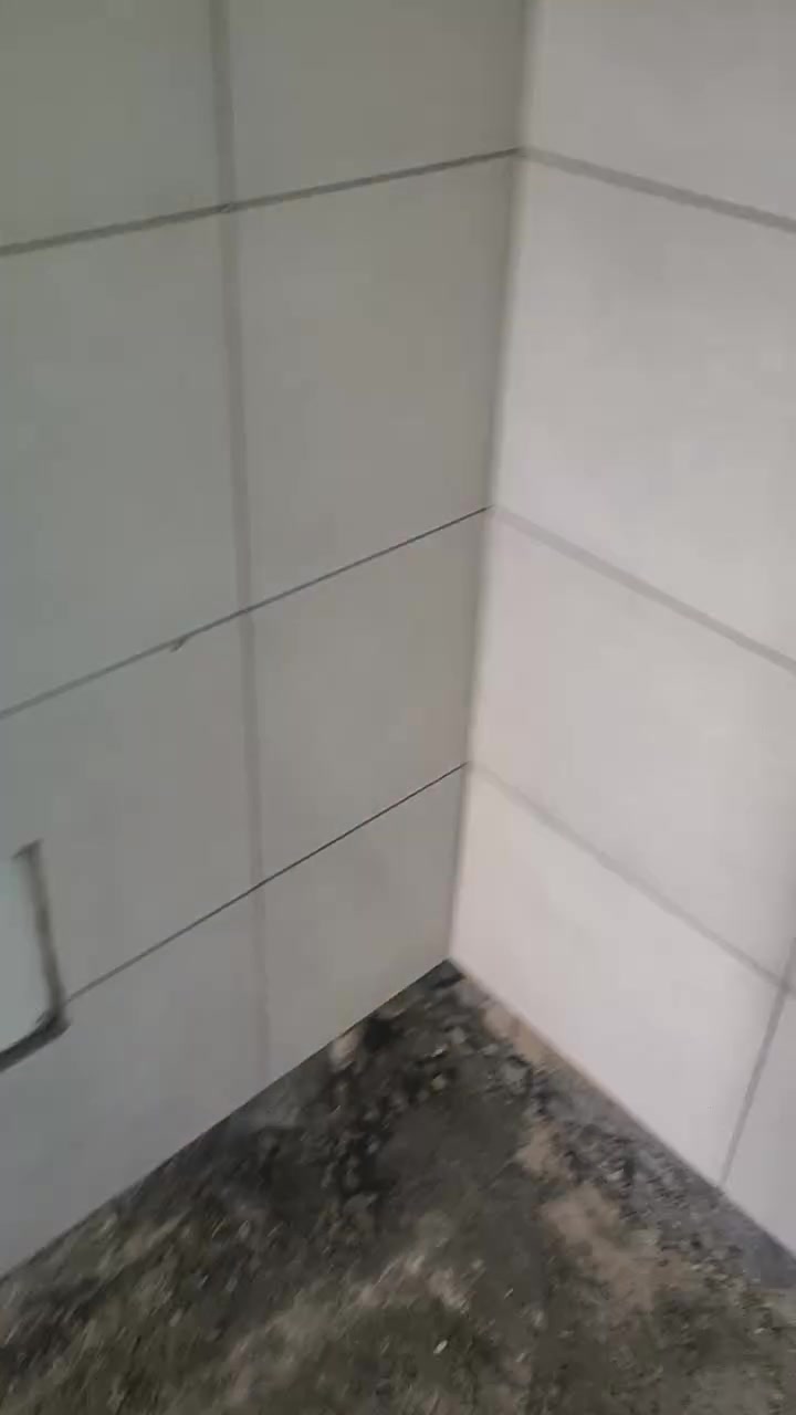 كادر سرميك مصرى متفرغ دلوقتي
***********
