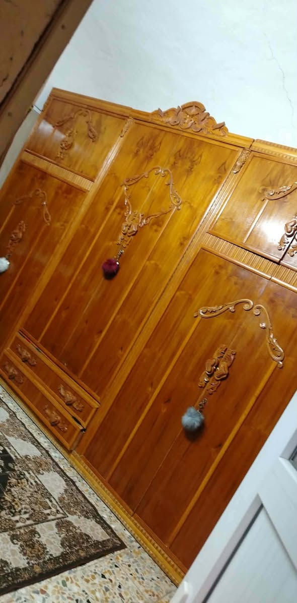 غرف نوم للبيع داخل الموصل خشب عراقي 
شراي تفضل خاص الاسعار داخل الصور 
يوجد خدمة توصيل


**إذا كنت صاحب هذا الإعلان وتريد حذفه لأي سبب، رجاءا أرسل رسالة إلى الدعم الفني**