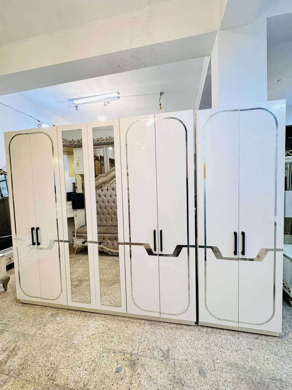 غرفة نوم تركي  🇹🇷مديل 2025
استخدام شهر نضام ابواب 
نضافه فول 💯💯
متكونه من 9 قطع 
اناره شغاله 💡💡
كنتور اضافي بابين 
برغي وجوي حديد 
شازلون مخزن 
سعره 850 وبيهه مجال قليل 
توصيل وشد داخل بغداد مجاناً
@إشارة


**إذا كنت صاحب هذا الإعلان وتريد حذفه لأي سبب، رجاءا أرسل رسالة إلى الدعم الفني**