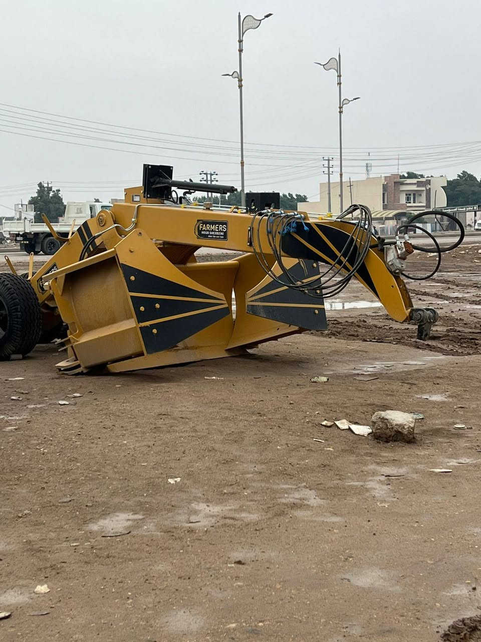 السلام عليكم ليزر للبيع صفر مامشتغل ٣/5م وا ٤ متر
***********
