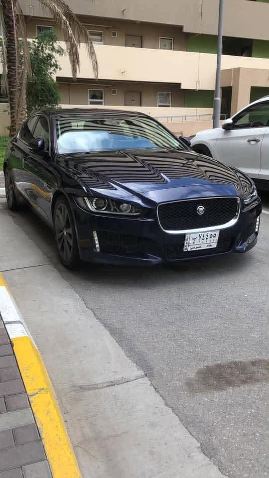 السلام عليكم
Jaguar xe r sport
موديل.  2017
ماشيه 52 الف ميل
محرك السياره v6 سوبر تشارج 340 حصان ستوك
______________________
مواصفات السياره فول داخل اسود
شاشه كبير
كشنات كهرباهي. جلد
بانوراما
T35.تجي اعلى مواصفات بلجاكوار 
مكفوله (كير مكينه من اي خلل او فتح )
السياره وارد امريكي حادثها بونيد وجاملغ ونص باب
سعر السياره (137) وبي مجال
للاستفسار ***********
