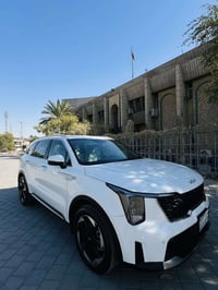 سورنتو خليجي للبيع ضمان دولي موديل ٢٠٢٤    مكينه ٤ سلندر اقتصادي جداً ...