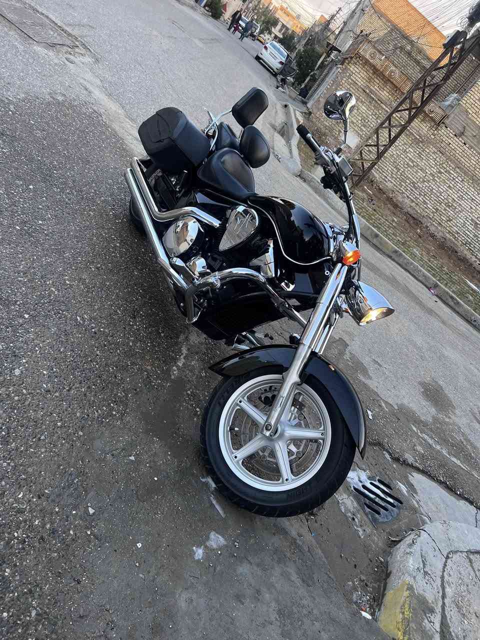 فيتي اكس ١٣٠٠ للبيع

بدون رقم

ماشيه ٢٣ رمبه شتريته من سنتر الدفنجر وما طالعه 

شوته رياضي 

صارنصات كوبره وسستم طلقات

تايرات جدد

وياهة جام امام بلادي

دراجه نضيفه بكل معنه الكلمه

السعر ٦٠ ورقه

***********
