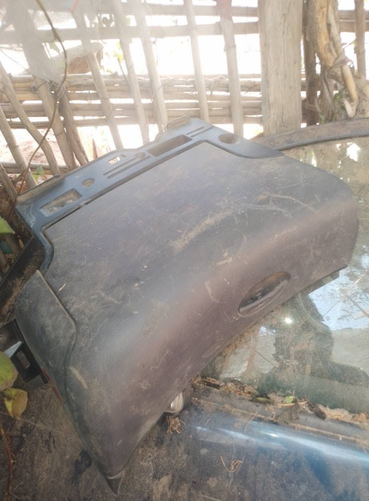 Piece d'origine mercedes 170 classe a 
Et accesoire 067838watsap0243 أولاد زيدان, برشيد


**إذا كنت صاحب هذا الإعلان وتريد حذفه لأي سبب، رجاءا أرسل رسالة إلى الدعم الفني**