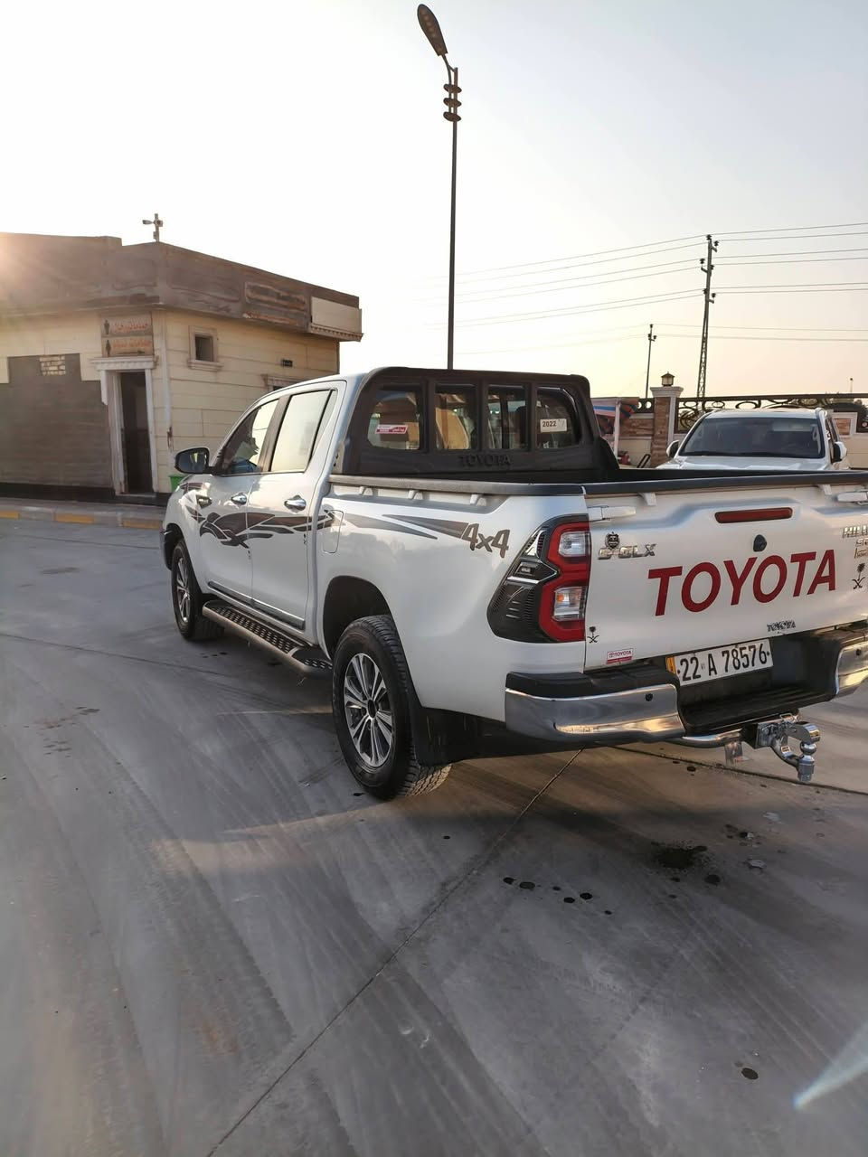 السلام عليكم تيوتا هايلوكس فور ويل 2022 مكفوله كفاله عامه سياره جديده ماشي 100 سعودي  باب اول بصمه فول مواصفات كير عادي  مثبت سرعه تبريد خلفي رقم اربيل   تحويل بسمي السعر 3 دفاتر  وبيه مجال  استفسارر على هاذه رقم ***********
